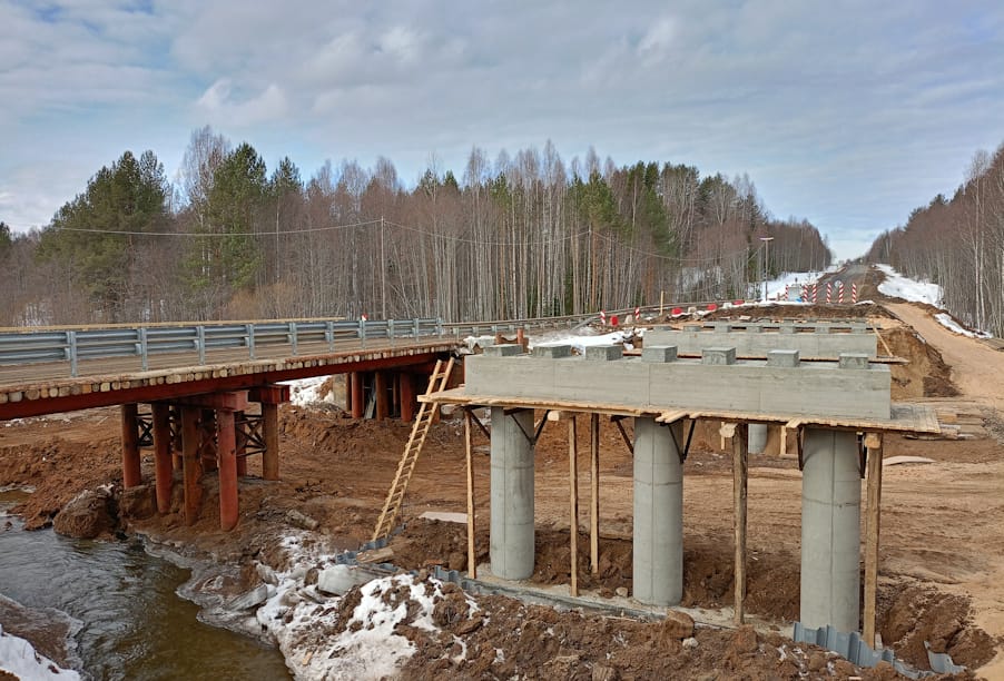 Костромская область: реконструкция моста через реку Княжую выполнена на 40%