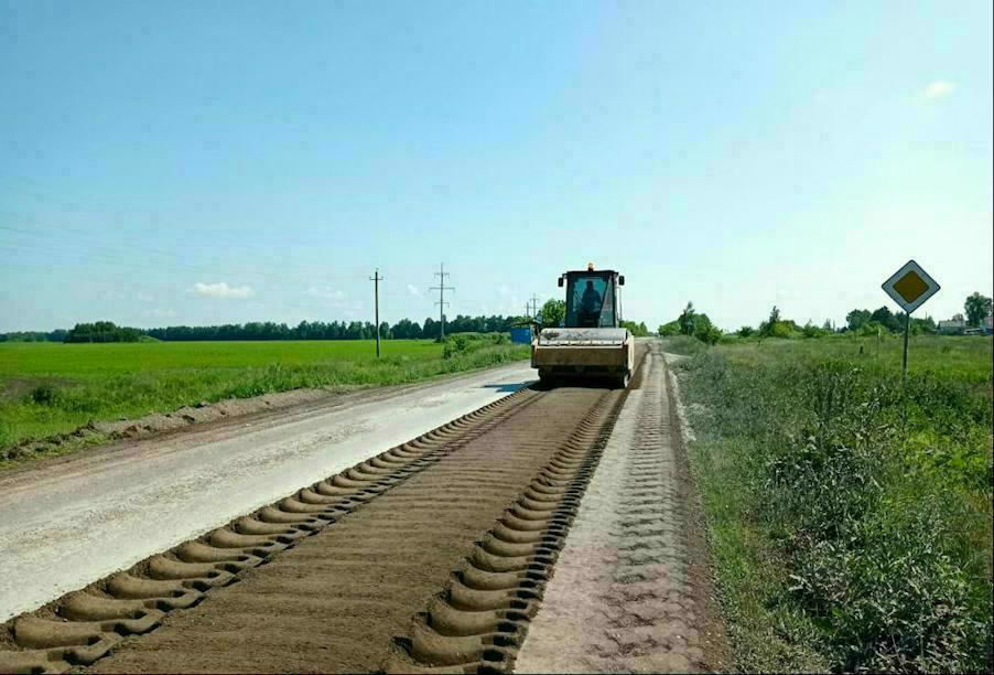 В Рязанской области ремонтируют дорогу, по которой пролегает школьный маршрут 