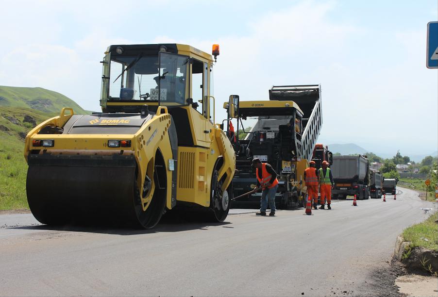 В Кабардино-Балкарии по нацпроекту отремонтируют более 100 км региональных дорог