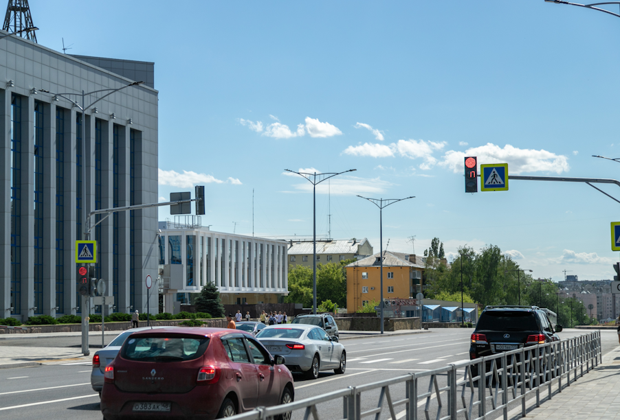 В Липецке новые светофоры на улице Плеханова будут регулировать движение велосипедистов