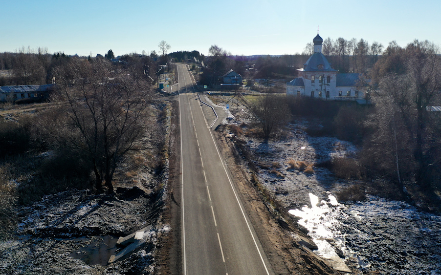 В Ярославской области благодаря нацпроекту отремонтировали дорогу до села Берендеево