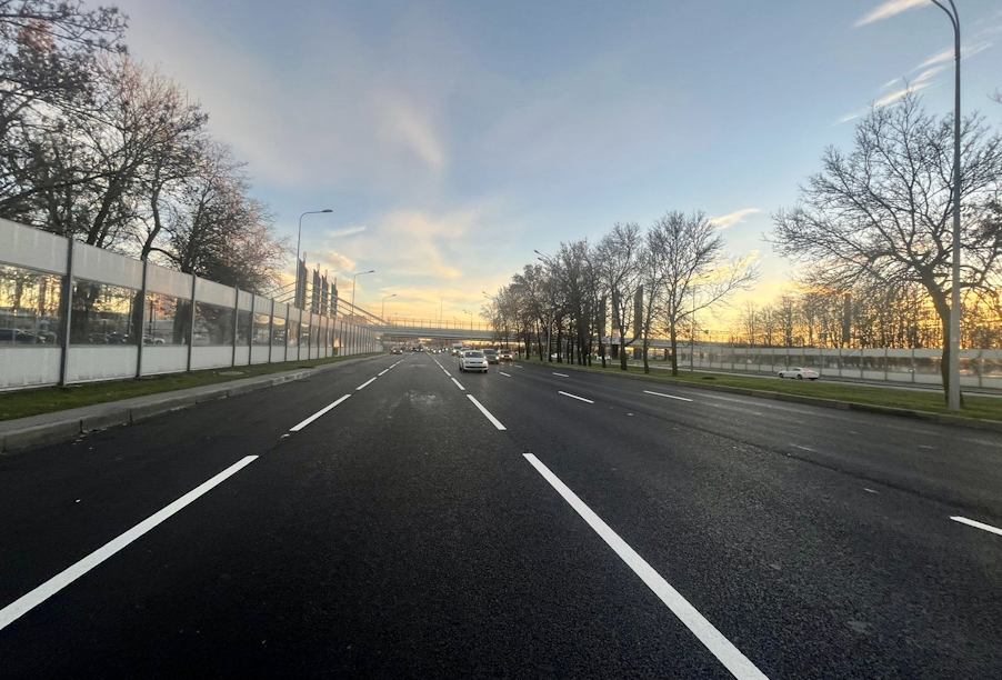 В Санкт-Петербурге благодаря нацпроекту обновляют Пулковское шоссе