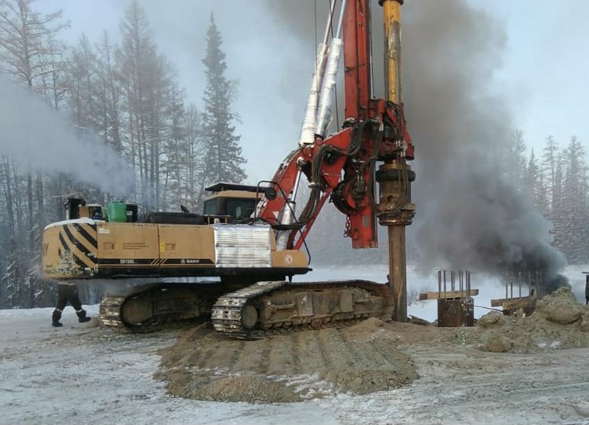 В Якутии идет строительство крупных дорожных объектов