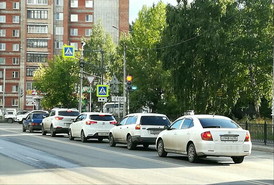 В Омске благодаря нацпроекту появятся 12 новых светофоров
