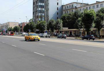 На центральных улицах Калининграда после завершения Чемпионата мира по футболу возобновились дорожные работы