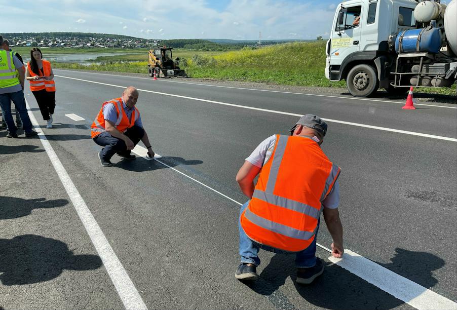 Высокое качество: общественные контролеры оценили ремонт дорог вблизи Красноярска
