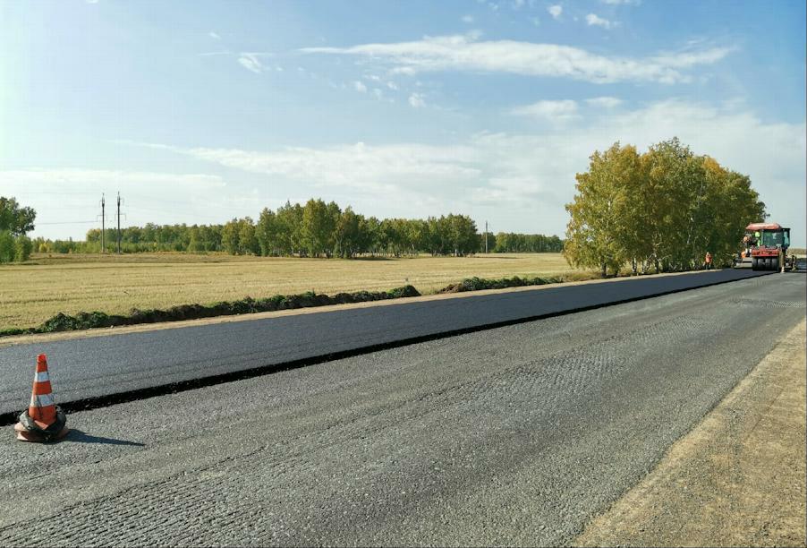 В Омской области завершается капитальный ремонт автодороги Сыропятское – Кормиловка – Калачинск