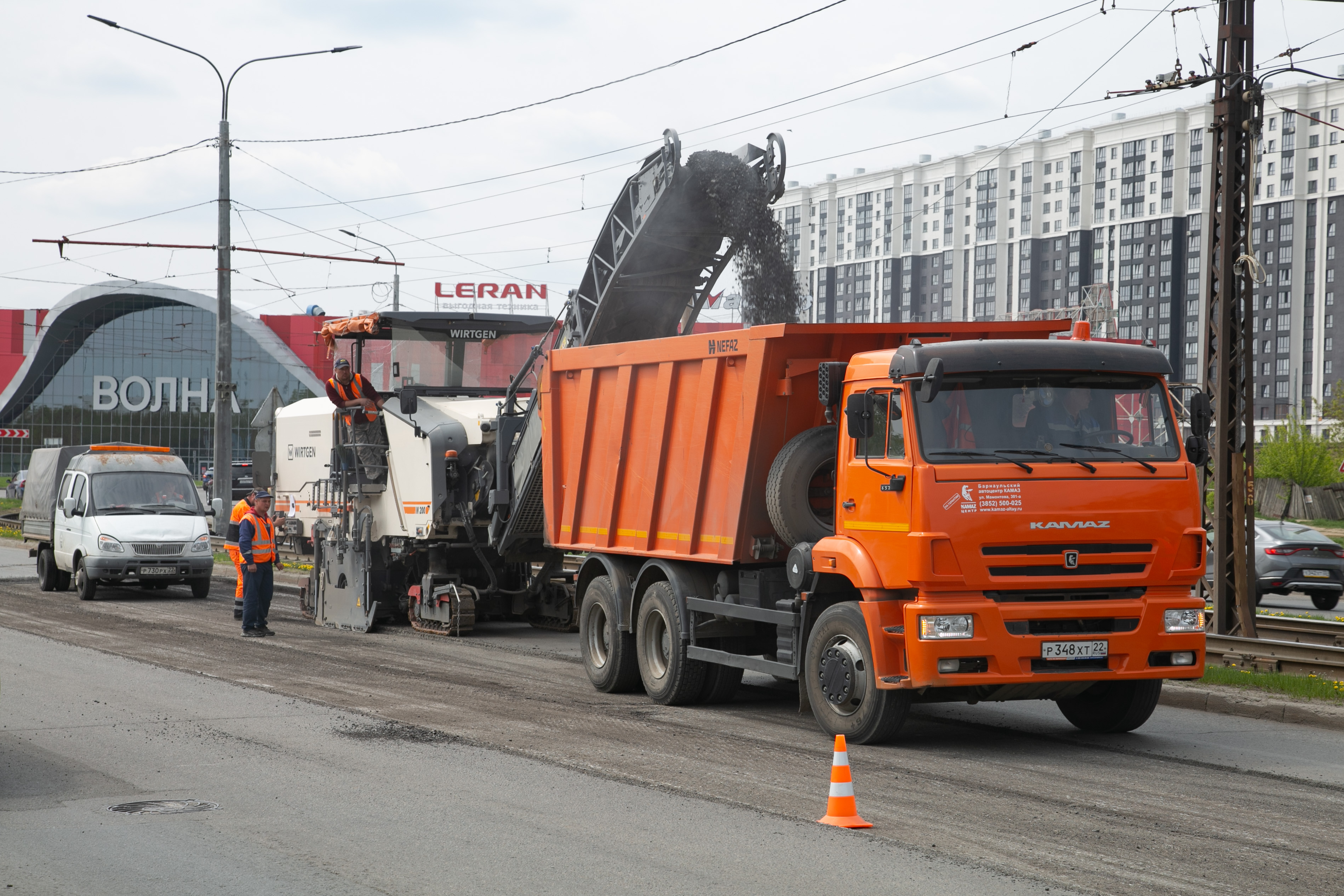 Безопасные качественные дороги - В Барнауле начался ремонт одной из главных  городских магистралей ― улицы Малахова