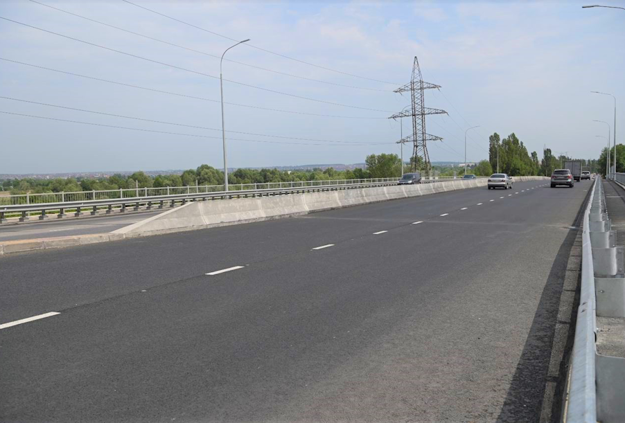 В Белгороде завершен капитальный ремонт путепровода по улице Студенческой