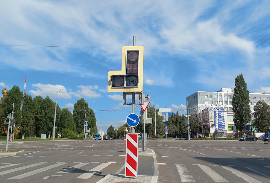 В Белгороде установлены 69 светофоров с адаптивным управлением