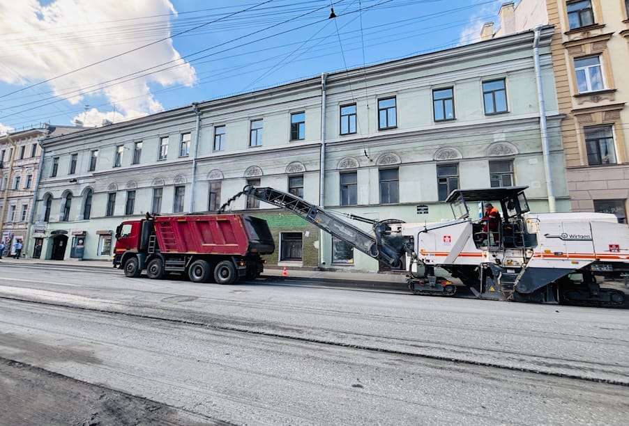 В Санкт-Петербурге приступили к ремонту одной из самых старых улиц города