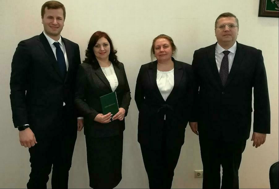 Первое удостоверение о повышении квалификации в рамках нацпроекта вручили специалисту из Астрахани