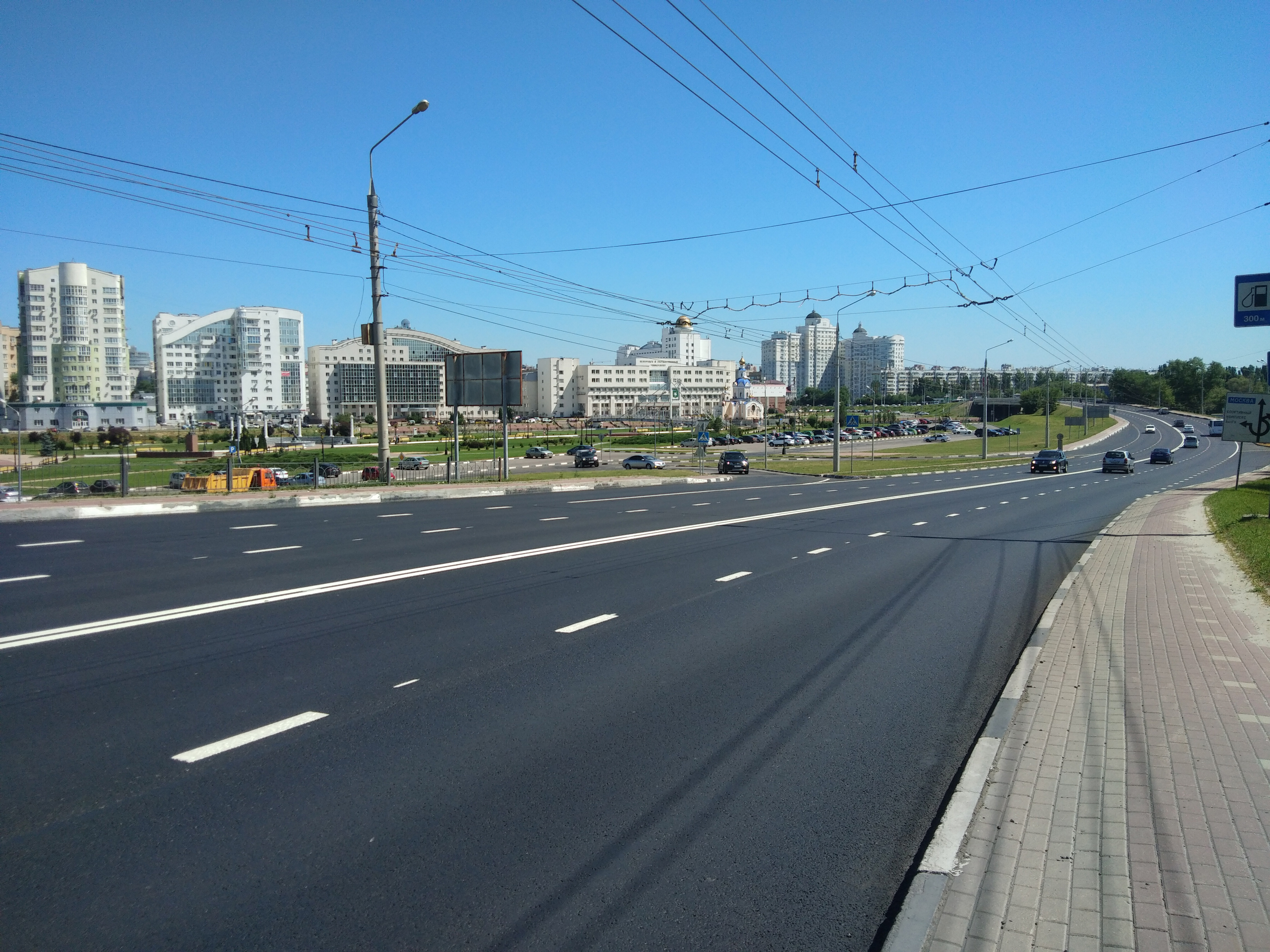 Центр дорог. Дороги Белгородской области. Белгород дорога. Белгород Богдана Хмельницкого дорога. Новая дорога в Белгороде.